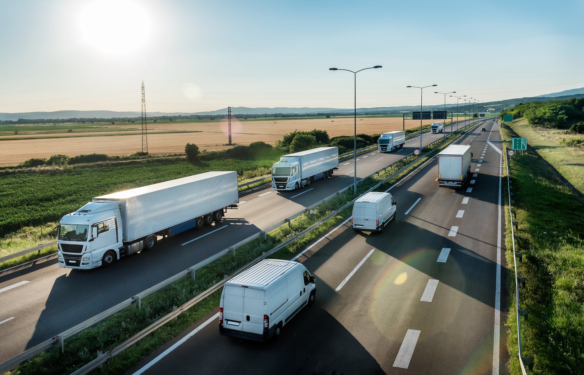 Image of vehicles on the highway, symbolizing GearTrack's ability to provide real-time monitoring and alerts of fleet vehicles.